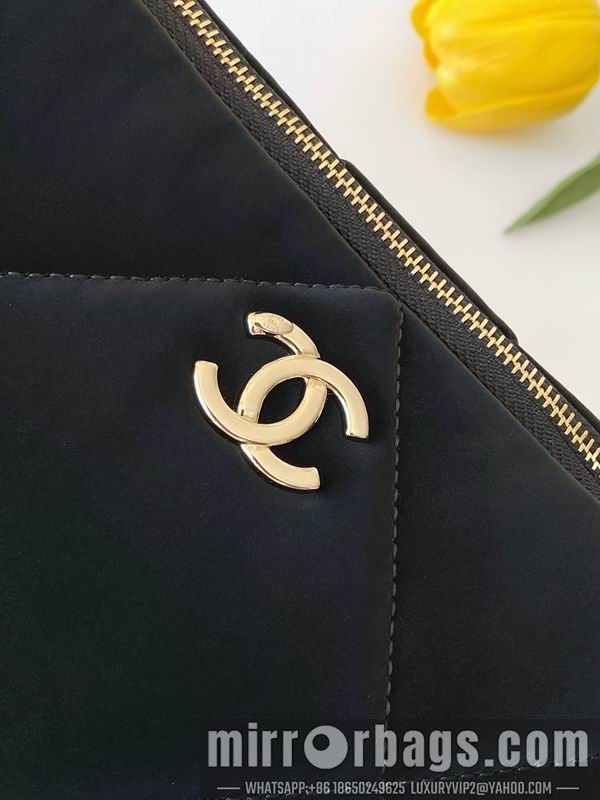 Chanel Bags AP4847 15.6x26x9cm XZ