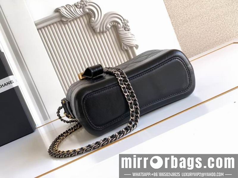 Chanel Bags 91810 Gabrielle 20cm XZ1