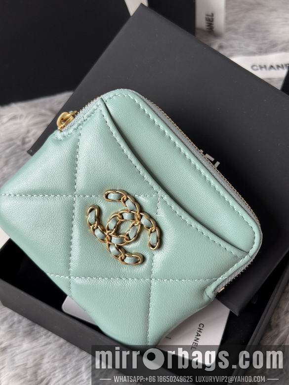 Chanel Bags AP2136 11X9.5X1.5cm YG 3