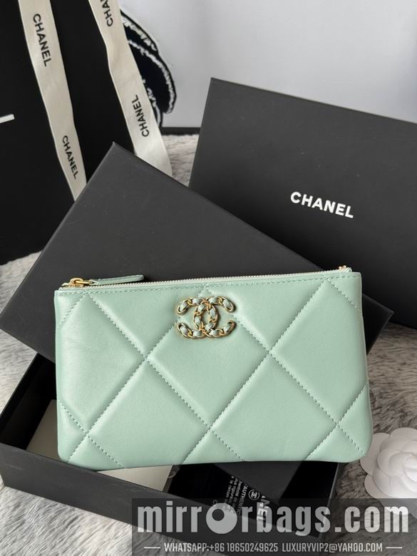 Chanel Bags AP1109 20X12.2X1cm YG 1