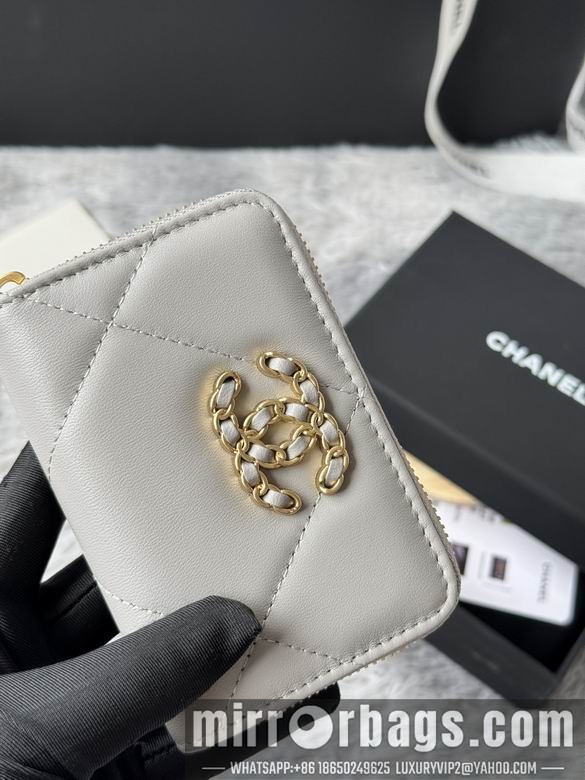 Chanel Bags AP999 7.5X2X11cm YG 5