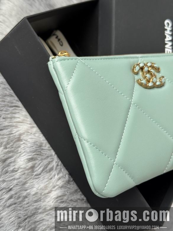 Chanel Bags AP1109 20X12.2X1cm YG 1