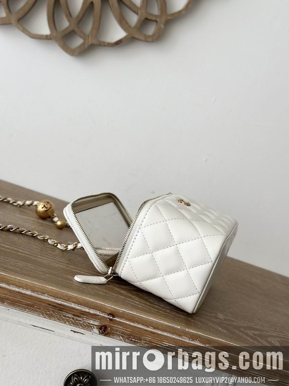 Chanel Bags 66015 16X9.5X8cm YG 2colour
