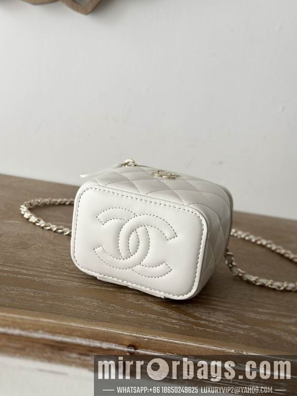 Chanel Bags 66020 10X7X9cm YG 2colour