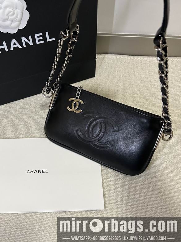 Chanel Bags 6926 23X12cm YG 2colour