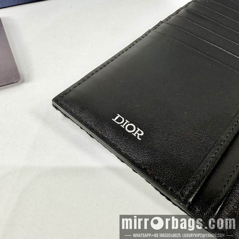 Dior Bags 2OBBC002YSE 9x18.8x2cm WP 1