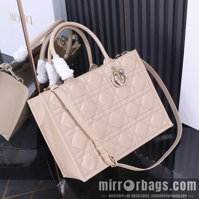 Dior Bags Dior tote 36cm yz