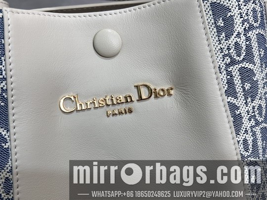 Dior Bags Dior Signature 2840 21x19x11cm yz