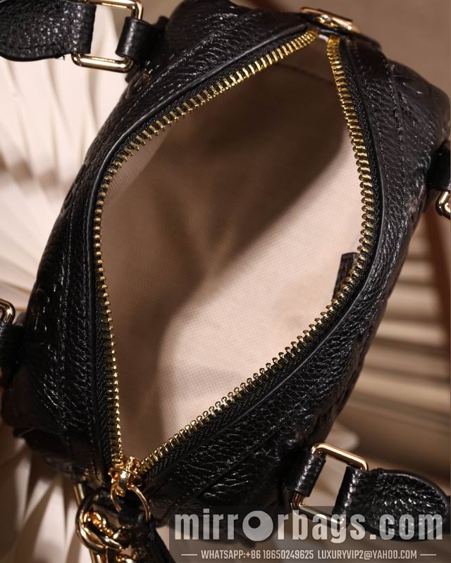 1:1 Gucci Bags 815256 16.5x10x8cm DF