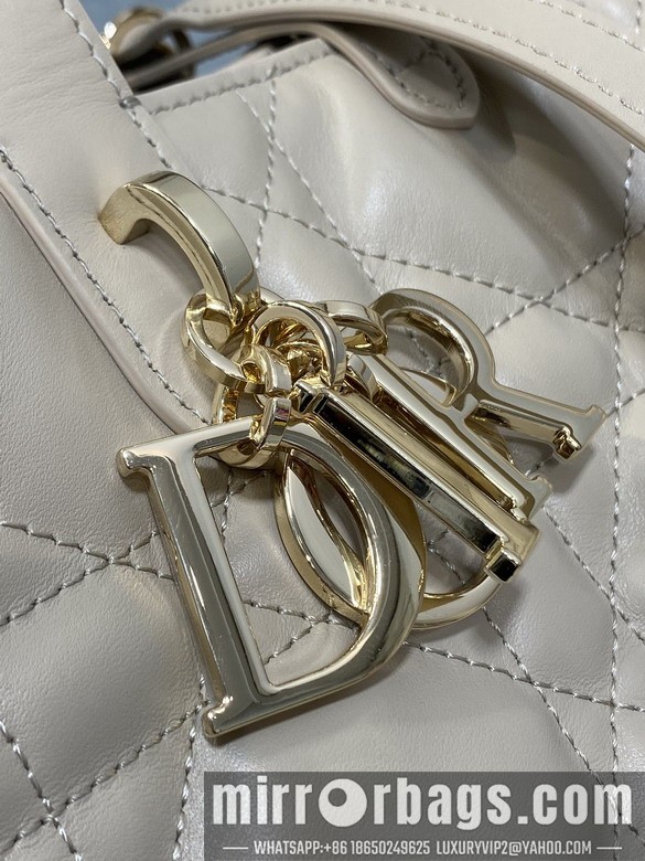 Dior Bags Dior Toujours 20x18.5x22cm yz2