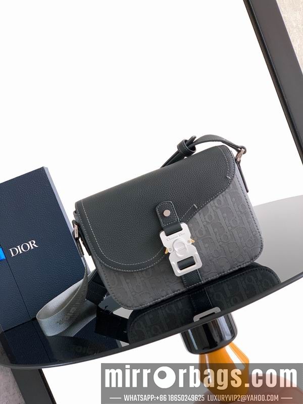 Dior Bags H53E44 23x17.5x6cm WP