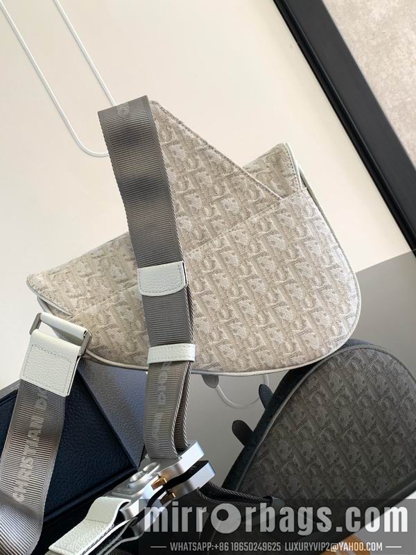 Dior Bags 093 20x28.6x5cm WP 3