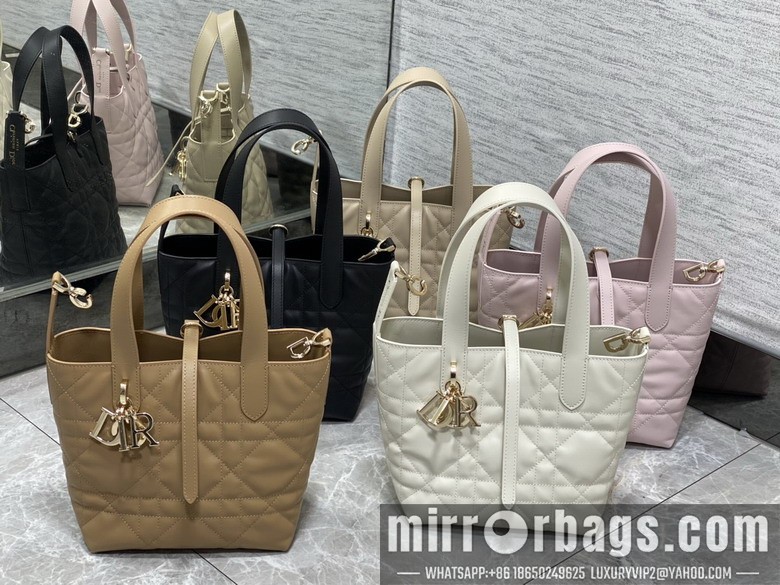 Dior Bags Dior Toujours 20x18.5x22cm yz