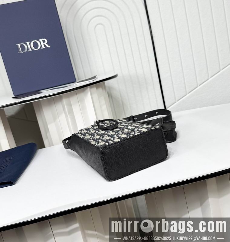 Dior Bags 2LECA594YKY 13.5x22x7cm WP 1