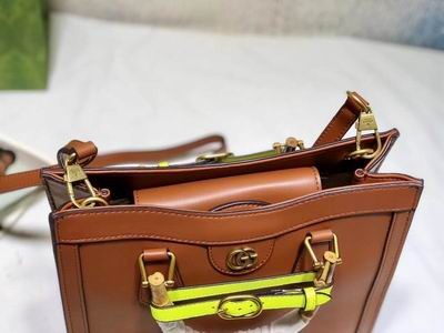 1:1 Gucci Bags 660195 27X24X11CM DF