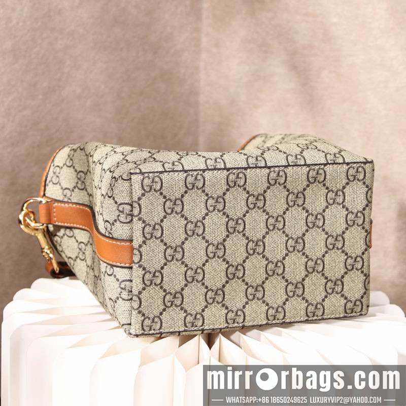 1:1 Gucci Bags 815118 19x18x11cm DF