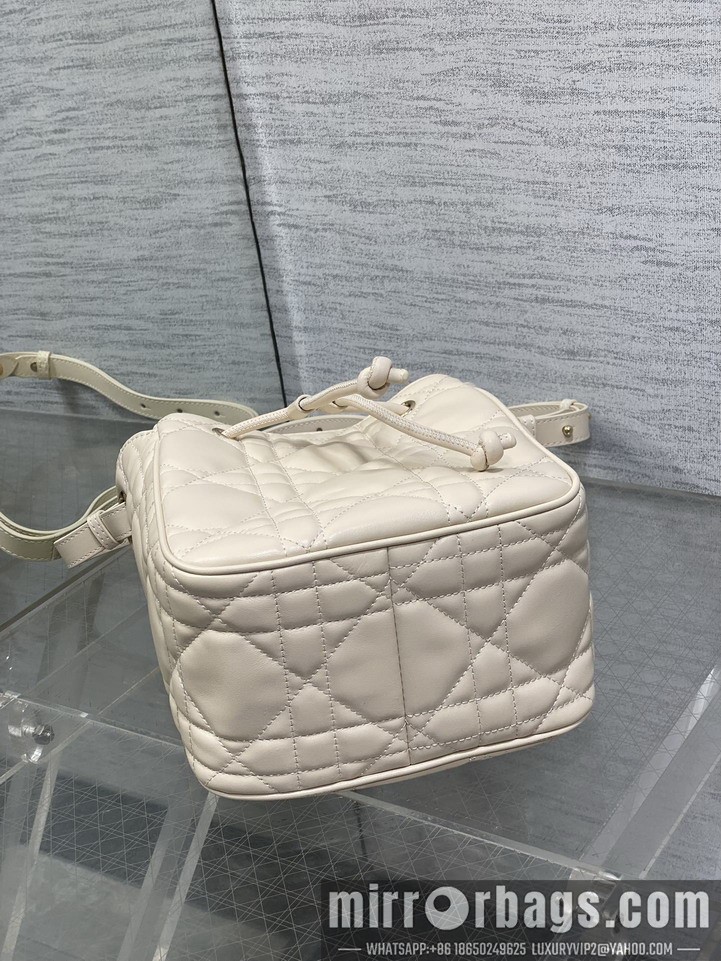 Dior Bags Dior Caro 2851 17x19.5x11cm yz2