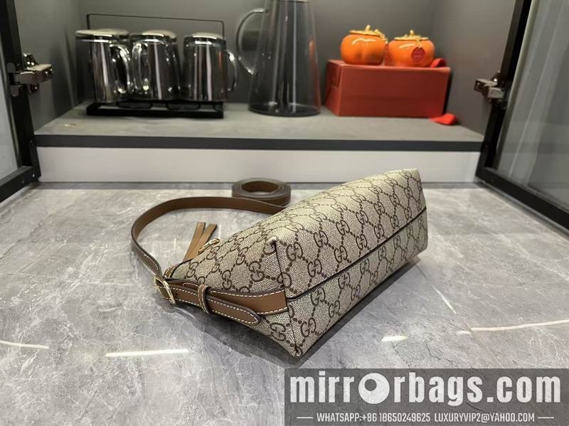 1:1 Gucci Bags 847450 22x14x8cm DF 2色