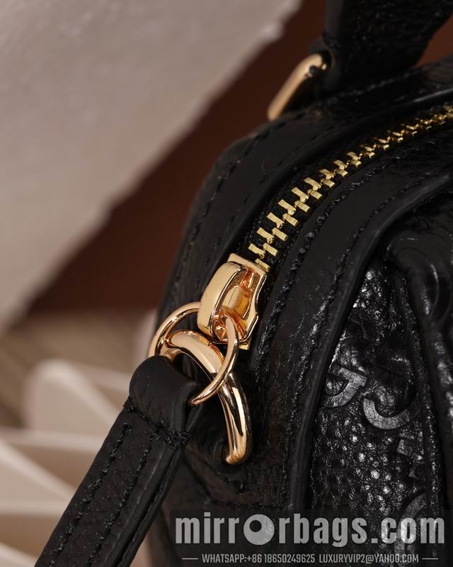 1:1 Gucci Bags 815256 16.5x10x8cm DF