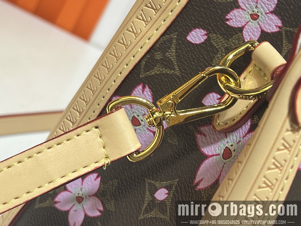 1:1 Louis Vuitton Bags On M13079 25x11x19cm ss