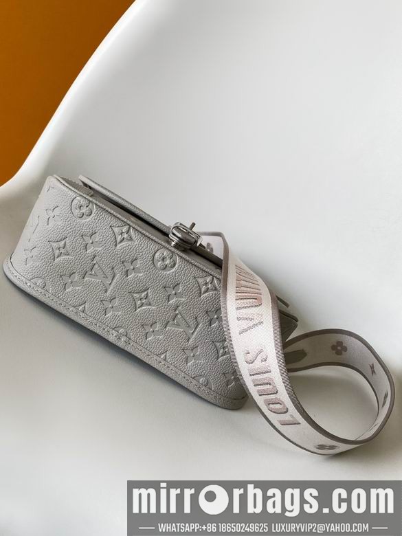 1:1 Louis Vuitton Bags M14214 23X16X8.5cm WP