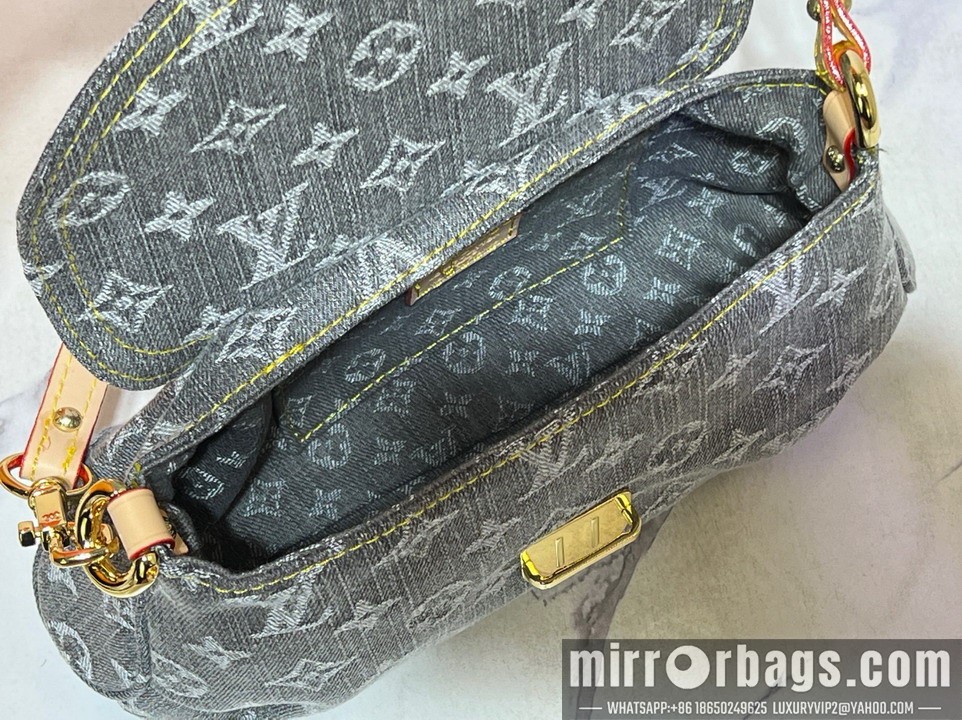 1:1 Louis Vuitton Bags M44470 26x17x7cm ss1