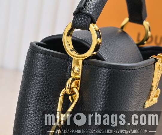 1:1 Louis Vuitton Bags Cap M24671 22x12x8cm ss