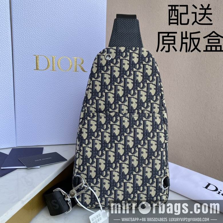 1:1 Louis Vuitton Bags 1042 30X18X5.5cm WP