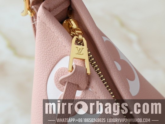 1:1 Louis Vuitton Bags CarryAll M46203 29x24x12cm ss1..
