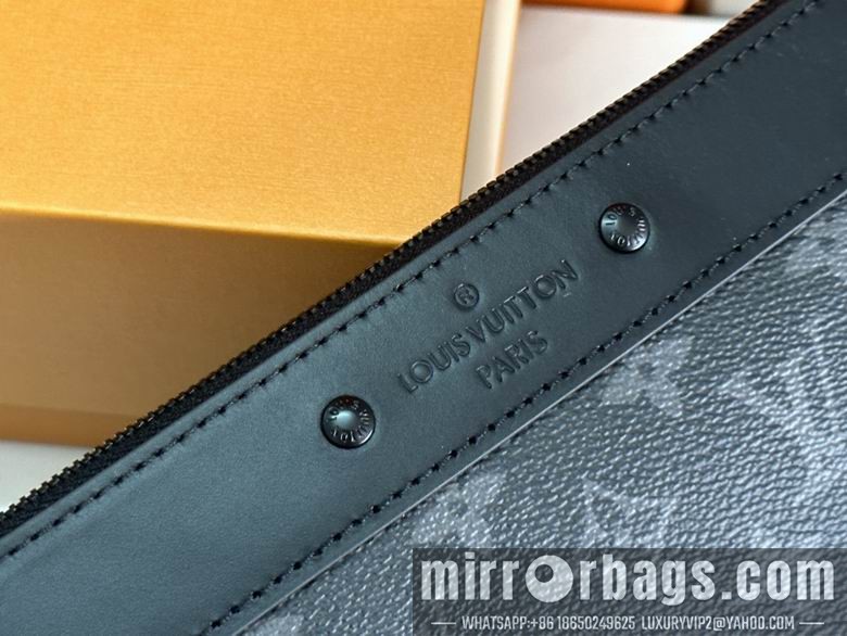 1:1 Louis Vuitton Bags M81569 30X21.5X1cm WP