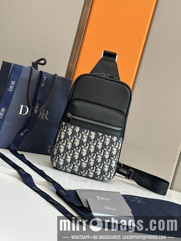 1:1 Louis Vuitton Bags 93915 17X26X8cm WP 2colour