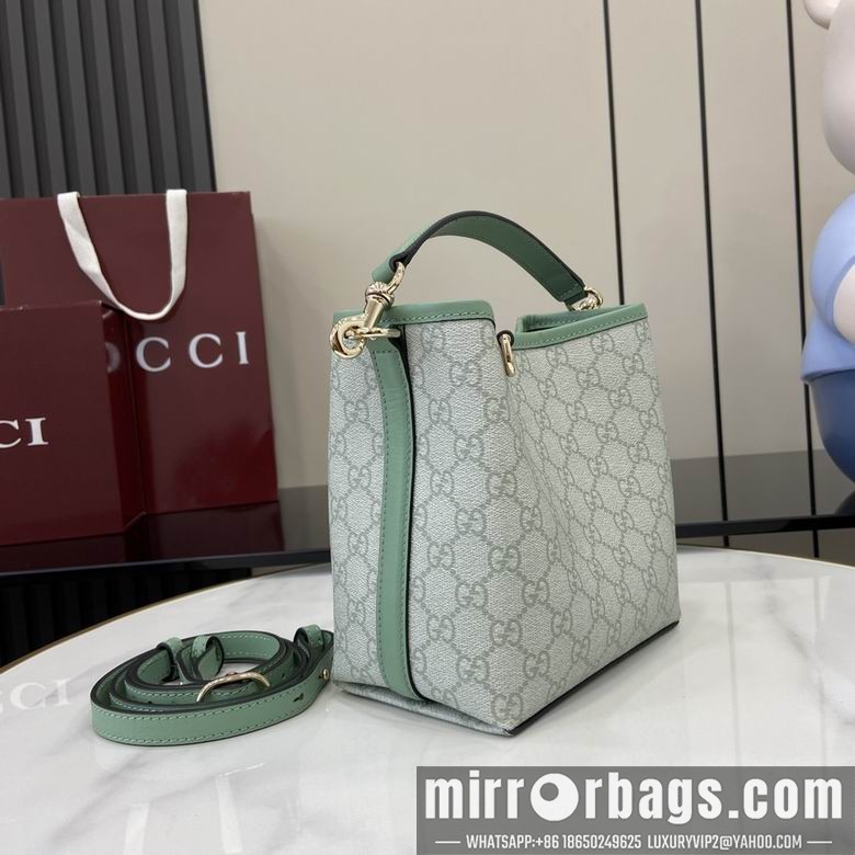 Gucci Bags 815118 19X18X11cm YG 2colour