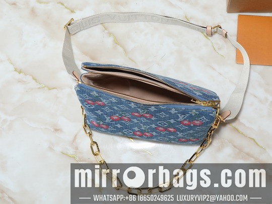 1:1 Louis Vuitton Bags Coussin M57790 26x20x12cm ss.