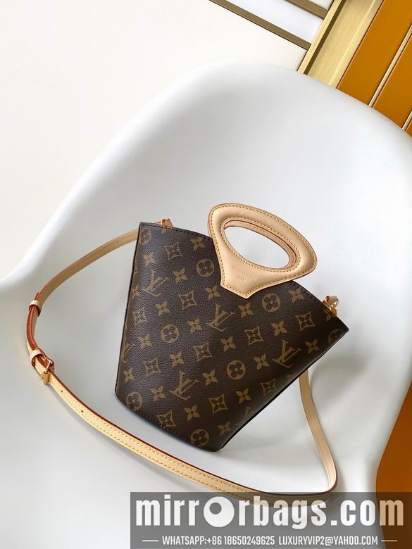 1:1 Louis Vuitton Bags M14680 12X18X7cm WP