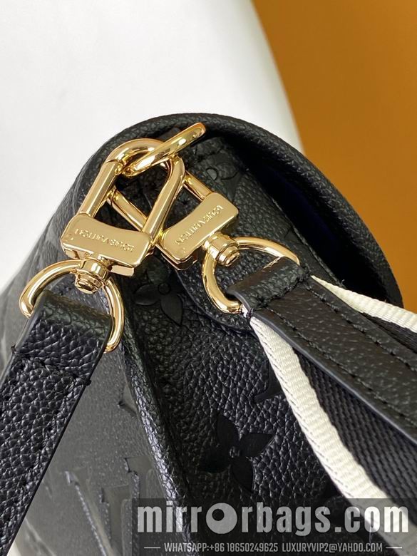1:1 Louis Vuitton Bags M46386 23X16X8.5cm WP