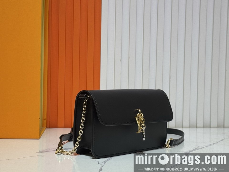 1:1 Louis Vuitton Bags Chain M14564 11.5x4x20cm ss