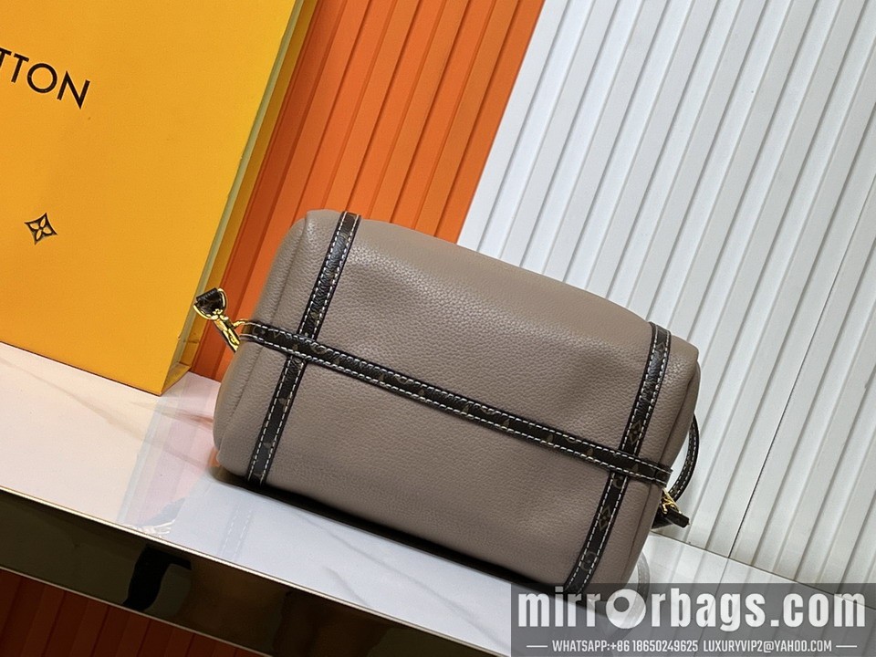 1:1 Louis Vuitton Bags M13667 25x15x18cm ss