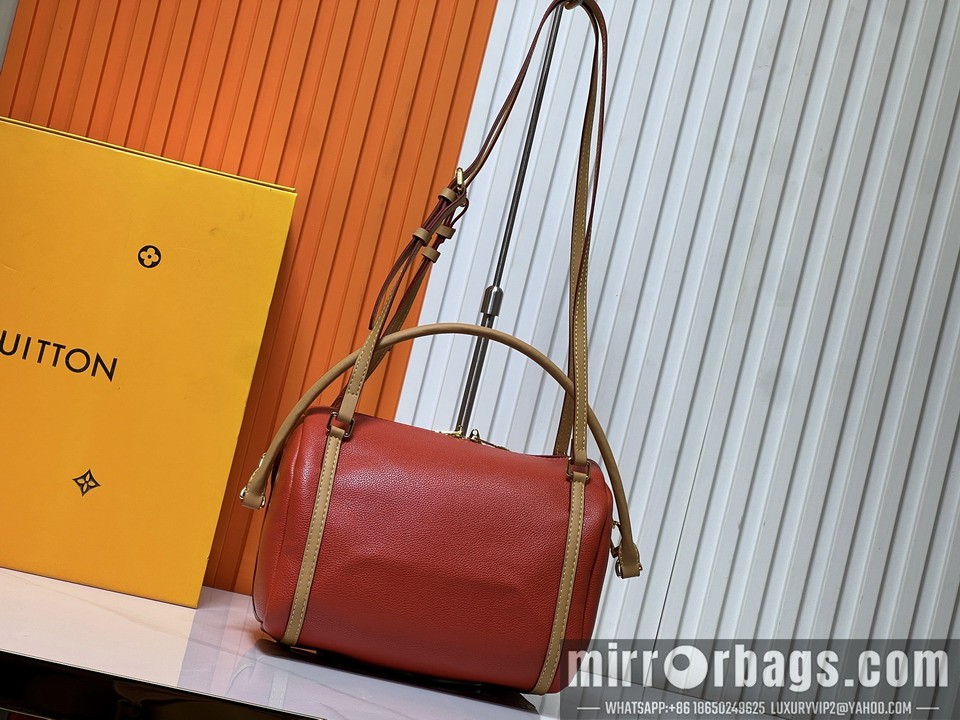 1:1 Louis Vuitton Bags M13667 25x15x18cm ss4