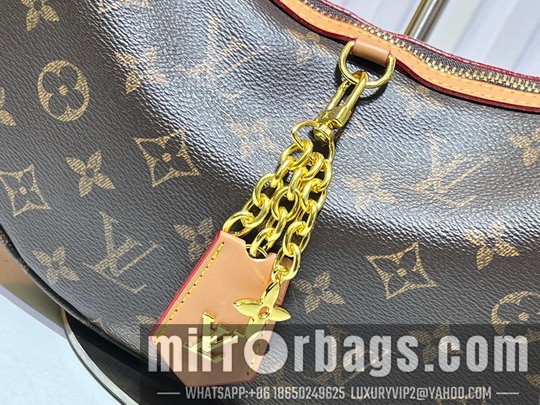 1:1 Louis Vuitton Bags Loop M12939 22x9x33cm ss