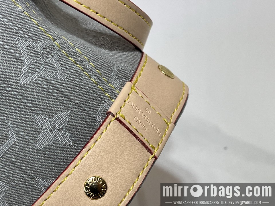 1:1 Louis Vuitton Bags M83043 18x20cm ss2