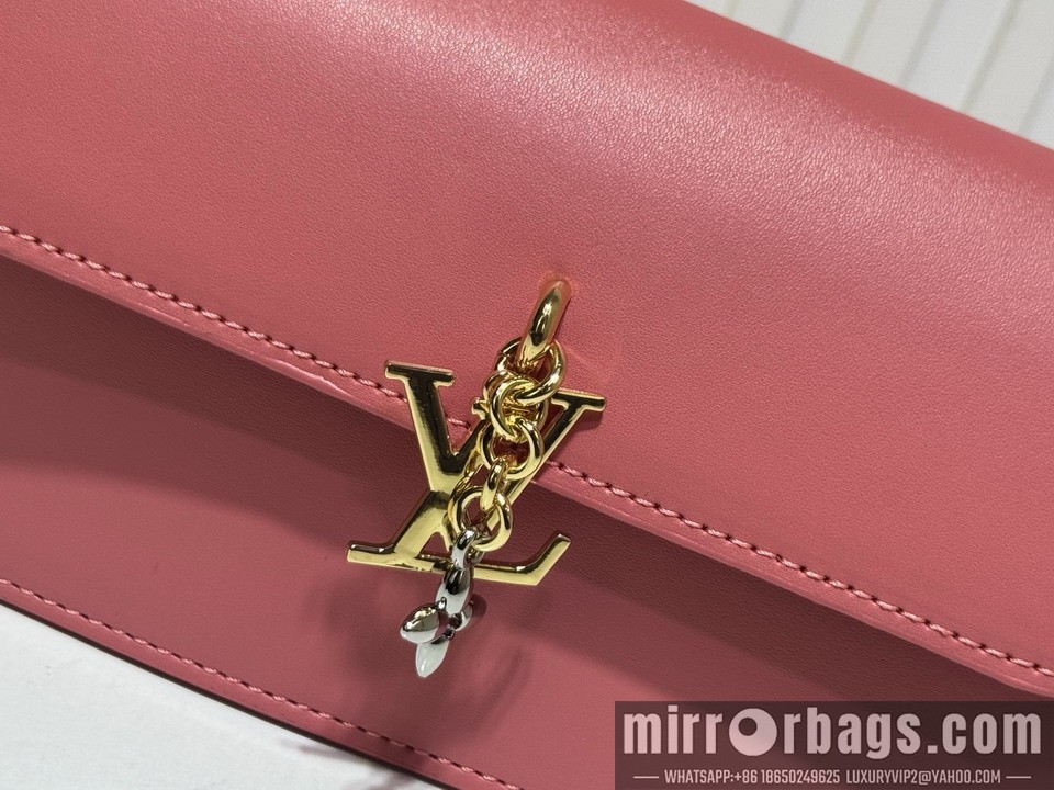 1:1 Louis Vuitton Bags Chain M14564 11.5x4x20cm ss2