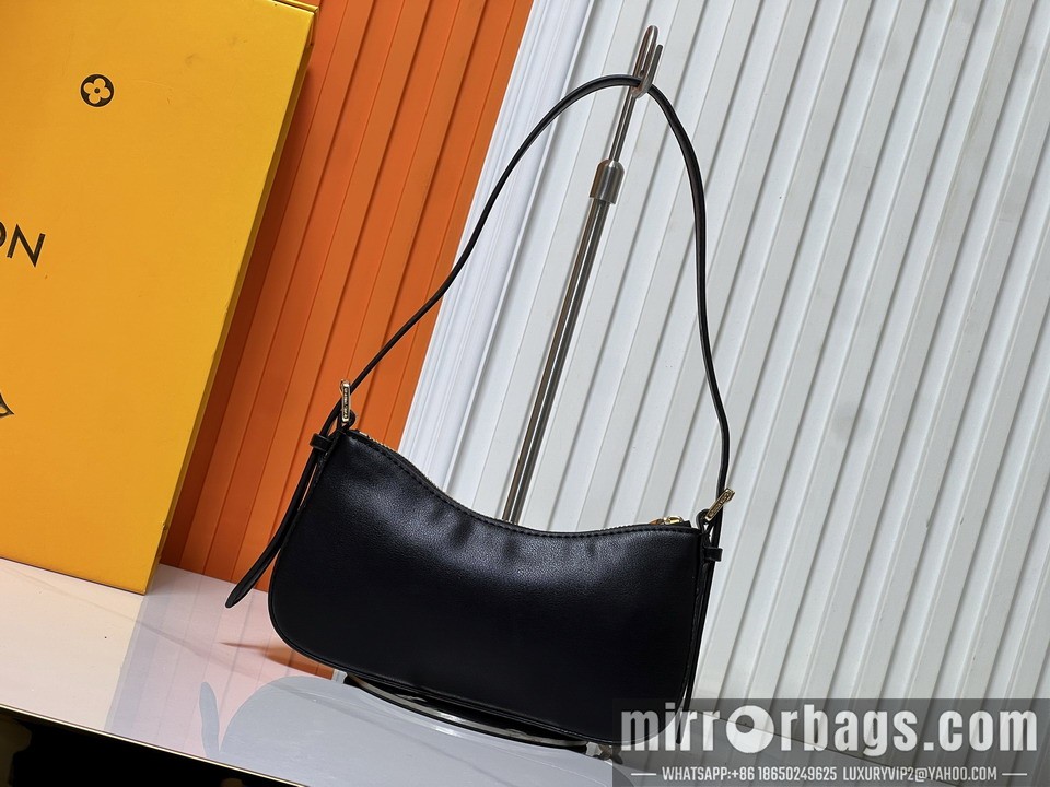 1:1 Louis Vuitton Bags Liv chette 25784 23x10x4cm ss1