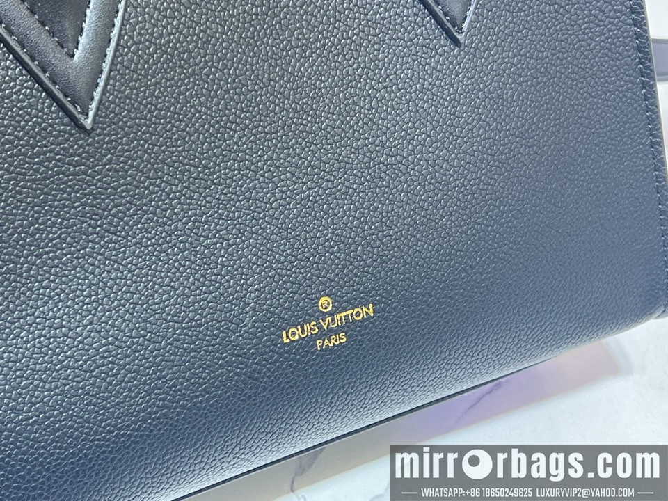 1:1 Louis Vuitton Bags On My Side M57728 25x20x12cm ss1
