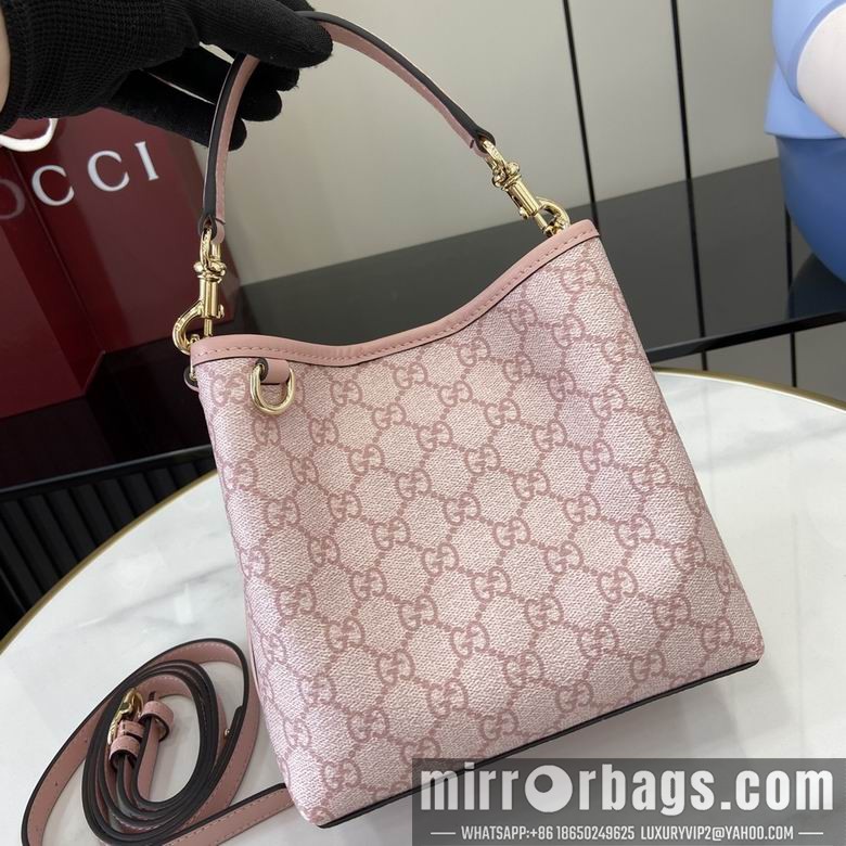Gucci Bags 815118 19X18X11cm YG 2colour