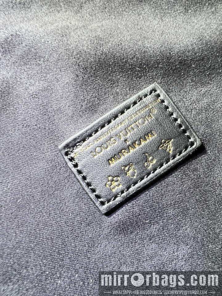 1:1 Louis Vuitton Bags Coussin M12068 38x33x10cm ss