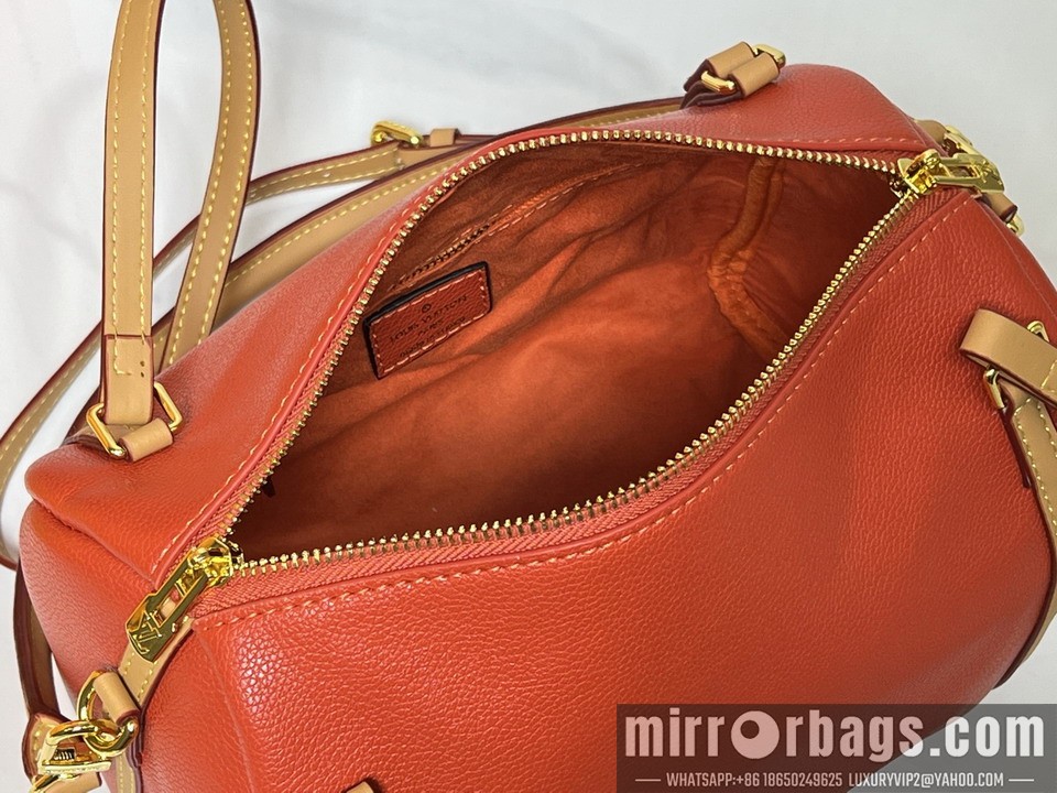 1:1 Louis Vuitton Bags M13667 25x15x18cm ss4
