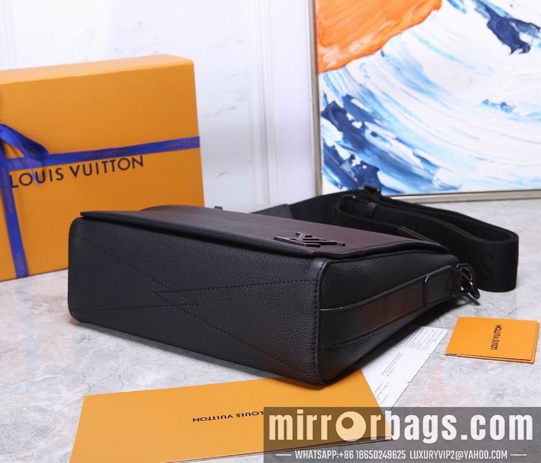 1:1 Louis Vuitton Bags M57080 30.5X24X10cm WP