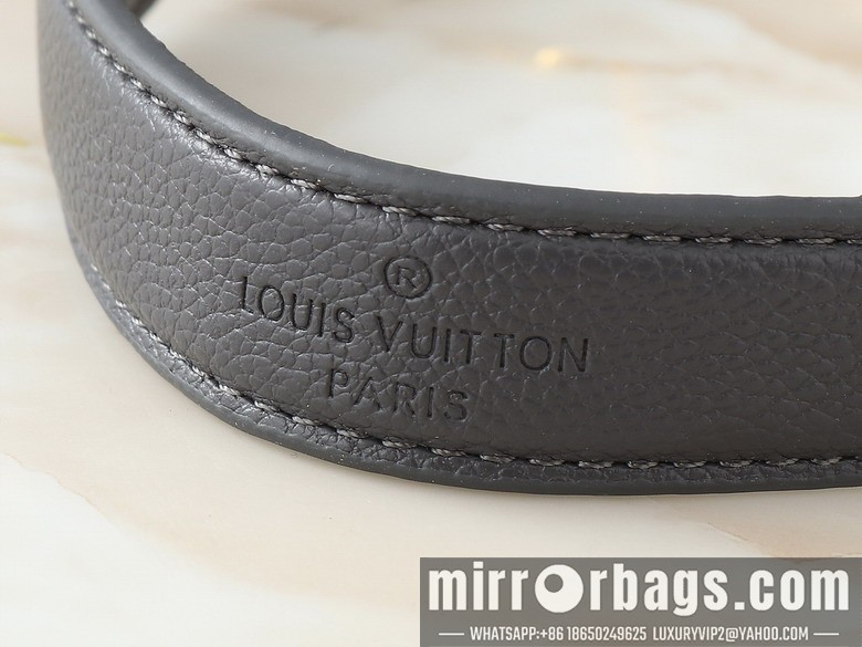 1:1 Louis Vuitton Bags Sevres M12174 25x13x5cm ss