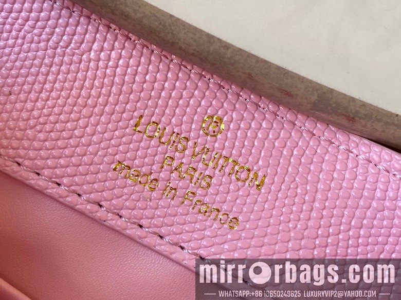 1:1 Louis Vuitton Bags Cap M99527 21x14x8cm ss2
