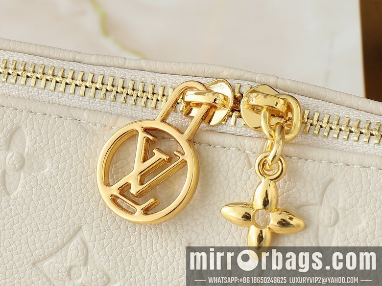 1:1 Louis Vuitton Bags Sevres M12174 25x13x5cm ss4